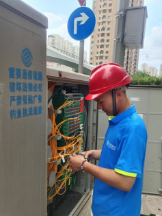 無懼“烤”驗，最美鏡頭下的山西鐵通人